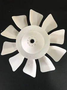 JOHN DEERE ORIGINAL EQUIPMENT FAN (TCU16278) - Picture 1 of 3