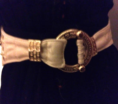 BOUCLE DE CEINTURE d'une largeur de 4cm doré LOT de 4 PIECES pour remplacer - Photo 1/4