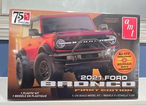 AMT 2021 Ford Bronco 1st Edition 1:25 Model Kit AMT1343M ~ Sealed New in Box - Picture 1 of 2