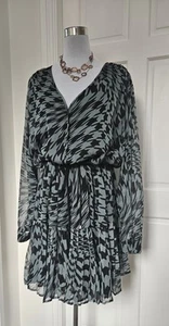 Ladies Next Green Black Lightweight Pleated Short Maxi Tie Dress Size UK 26 - Picture 1 of 17