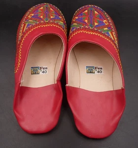 Babouches Berbères en peau de Chèvre avec broderies traditionnelles Pointure 40 - Foto 1 di 3
