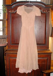 Vintage Delicate 1930s Puffed Sleeve Pink Silk, Organza Evening Dress - Picture 1 of 9