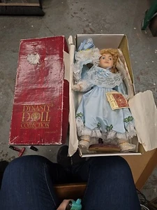 Dynasty Doll collection Ceramic Miss September Flower Of The Month GC. - Picture 1 of 21