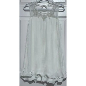 Lala & Erina Los Angeles Girl's Cream Dress Embellished Pearl Neckline Size 12 - Picture 1 of 5
