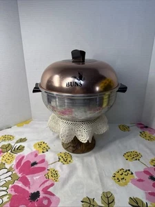 De colección West Bend Aluminio Cobre Superior Bollo Calentador Servir Horno Años 50 3 Piezas Cesta Inserto - Imagen 1 de 13