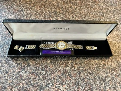 BNIB Vintage Ladies Accurist Watch Quartz Analogue Steel Gold Boxed New Unworn - Image 1 of 4
