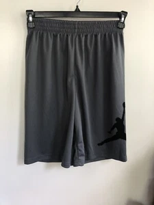 NWT Air Jordan Jumpman Youth Basketball Mesh Shorts 957371-G1A Grey Size XL $25 - Picture 1 of 5