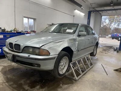 Used Body Control Module fits: 2000 Bmw 528I Body Control BCM Grade A - Image 1 of 4