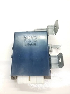Toyota 4Runner Rear Tailgate Window Power Relay 85930-89105 91 92 93 94 95  - Image 1 of 4