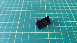 Pièce ouverture capot pièce console de jeux Nintendo Gamecube DOL-001 D66 - Foto 1 di 2