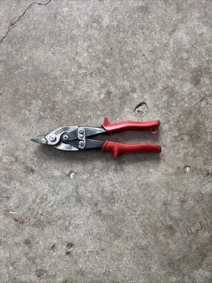 Cortadores de metal Wiss Crescent M5 mango rojo bloqueo recortes de estaño Foto 1 de 4