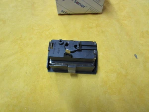 EIN KENNZEICHENLEUCHTE OPEL ASTRA DU 10/91 AXO SCINTEX 0098199522 - Bild 1 von 2