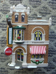 DEPT 56 The Original Snow Village COCA-COLA CORNER DRUGERIE, #5484-4, 1995 - Bild 1 von 2