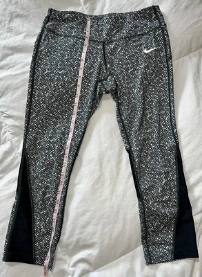 Nike Running Skinny Workout Yoga Leggings Women Sz M Black White Tights Mid-Calf - Image 1 of 4