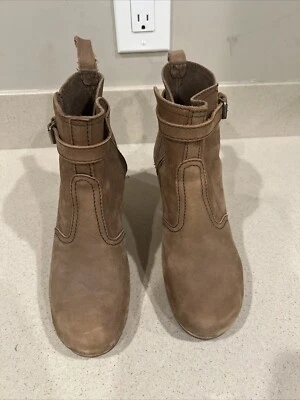 Botas femininas suecas Hasbeens couro camurça tamanco no tornozelo 39 EUA 9 - Imagem 1 de 4