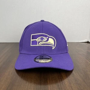 Cappello aderente Seattle Seahawks New Era taglia Large - X-Large 39Thirty viola - Foto 1 di 13