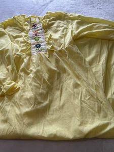 Vintage USA Girl’s Size Large L 10 / 12 Yellow Nightgown PJs Pajamas Girls Gown - Picture 1 of 3