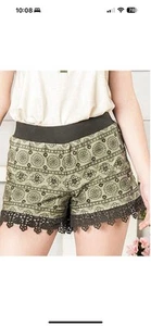 Girls Matilda Jane 435 Olive Green Medallion Lace Shorts Sz 8 Tried And True - Picture 1 of 4