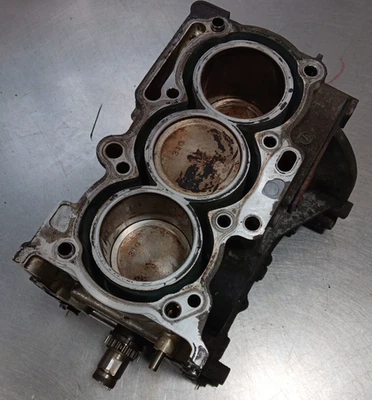 SMART FOR TWO BRABUS 2009 OE 1.0 L 3 CILINDROS BLOQUE MOTOR PISTÓN 1320101100 92k Foto 1 de 4