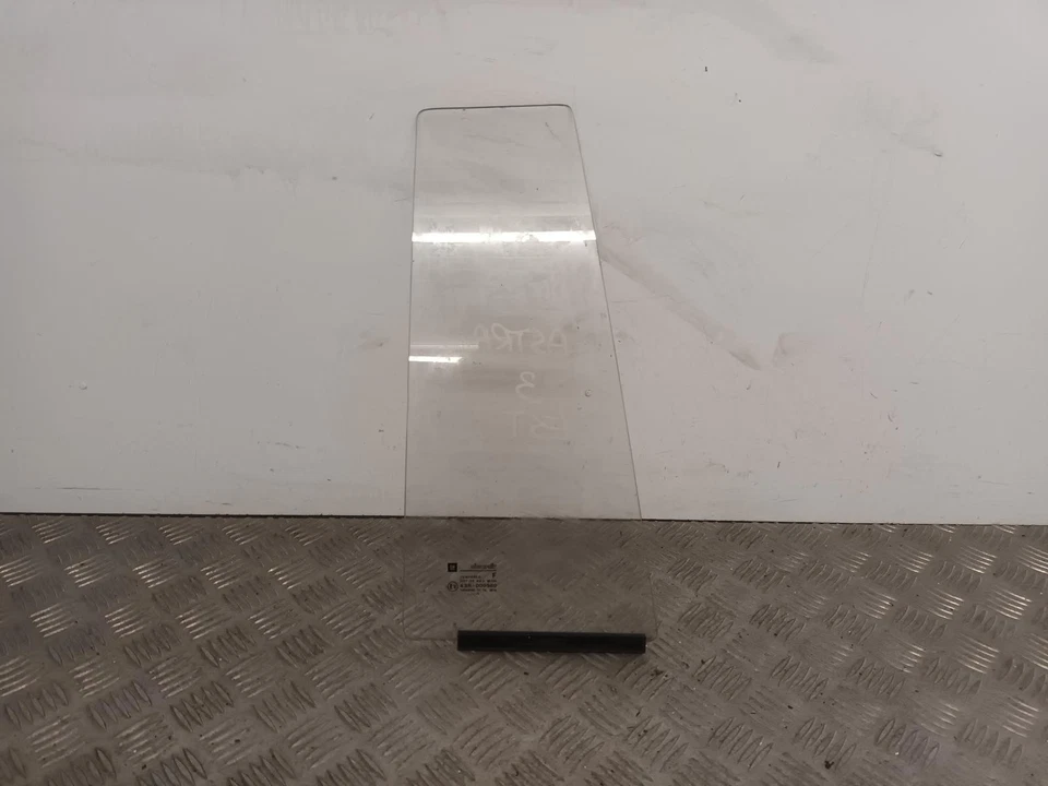 Vauxhall Astra Mk3 95-98 Estate Drivers Right Rear Quarter Glass Window 212943 - Imagen 1 de 3