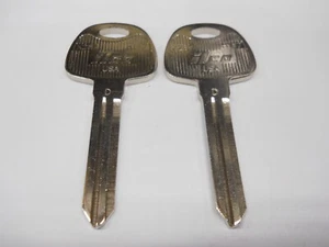 Ilco X282 Key Blank Fits Hyundai Kia HY17 Lot of 2 - Picture 1 of 2