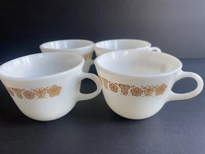 Juego de 4 tazas de té de café de vidrio con leche dorado mariposa Pyrex Corning de colección - Imagen 1 de 5