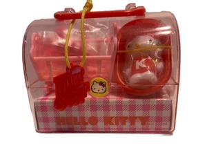 Hello Kitty 1976 Vintage Puppe Baby Krippe Mini Spielset Spielzeug Selten Sanrio Japan Neu - Bild 1 von 5