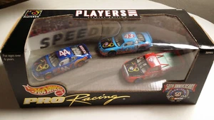 Hot Wheels Pro Racing NASCAR 50th Anniversary Special Edition Spieler Box Set - Bild 1 von 5