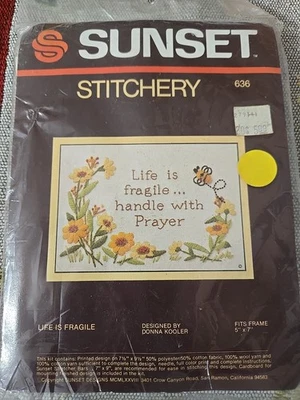 Mango frágil vintage Sunset Stitchery Life Is con punto de cruz de oración #636 5x7 Foto 1 de 2