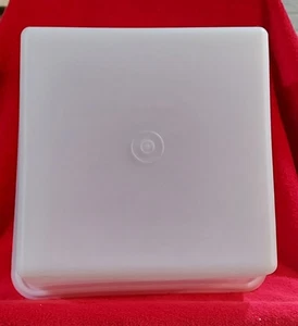 vintage Tupperware square cake taker keeper LID ONLY 1242-6 - Picture 1 of 2
