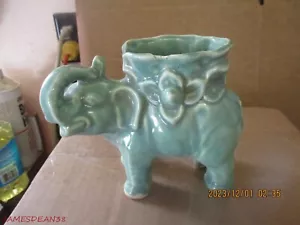 RED WING ART POTTERY ELEPHANT GREEN PLANTER VASE - Picture 1 of 5