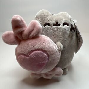 GUND Pusheen the Cat 5” Valentine's Heart Pink Candy 6054322