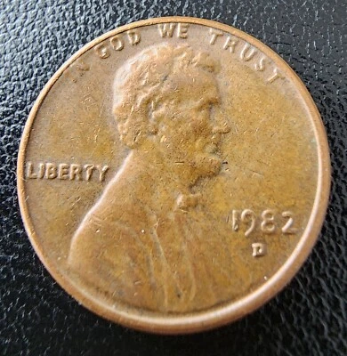 1982 D Lincoln Penny Error Coin - Image 1 of 4