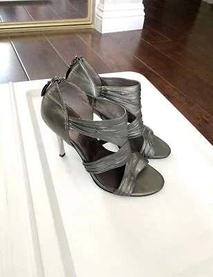 Guess Women’s Gray Stiletto Heels Pump Open Toe Ankle Sandals Shoes Size 6.5 - Image 1 of 4
