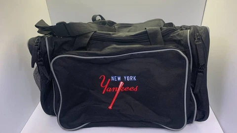 NEW YORK YANKEES 20" Long Duffel Bag MLB Insiders Club Official Baseball Gym Bag Cover