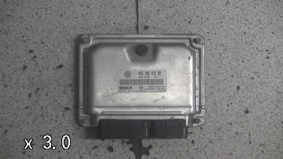 Centralina motore originale (ECU) SKODA FABIA I Combi (6Y5) 2004 - Immagine 1 di 1