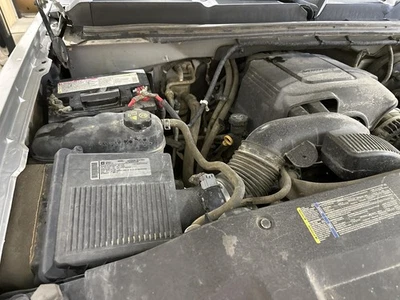 CHEVROLET SILVERADO 1500 PICKUP 2009-2013 FILTRO DE AIRE/CAJA CAJA OEM + MANGUERA Foto 1 de 4