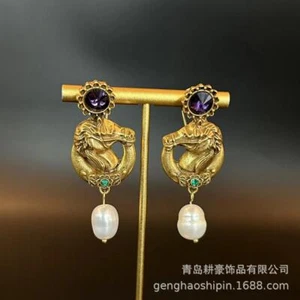 Orecchini vintage testa di cavallo orecchini alla moda perle zirconi viola - Foto 1 di 5