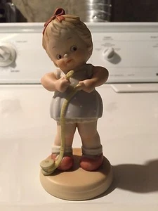 Enesco Memories Of Yesteryear statue - Picture 1 of 4