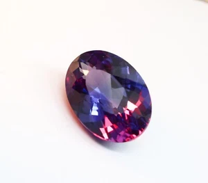 14 CT Flawless Natural Color Changing Sapphire Oval Cut Certified Gemstone - Picture 1 of 8