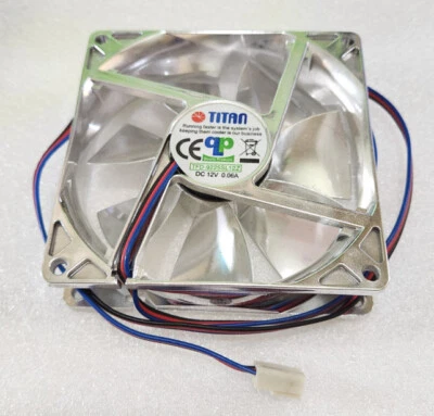 Titan 92mm Silver Fan with extra long cable (28inch), 3Pin - Image 1 of 2