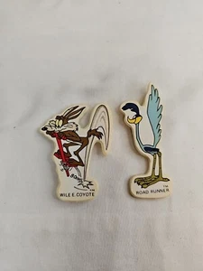 Imanes de nevera vintage 1988 Warner Bros Road Runner & Wile E Coyote Looney Tunes - Imagen 1 de 5