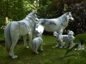 Wolf Wölfe lebensgroß Wolfsrudel Skulptur 3D Figur Waldtiere Dekoration - Picture 1 of 15