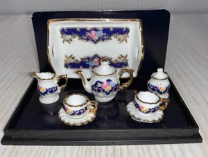 MINIATURE DOLLHOUSE 1:12 SCALE REUTTER TEA SET BARONESSE ROYAL BLUE - 1.346/6 - Picture 1 of 2