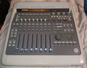 Digi 003 Interface, Daw Control Mixer, Motorized Faders working Avid Digidesign - Picture 1 of 4
