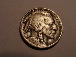 1913 Buffalo Nickel - Type 1 variety - Picture 1 of 2