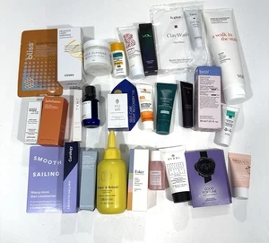 Paket mit 26 Haar-, Hautpflege-, Make-up Beauty-Produktproben in Reisegröße - Bild 1 von 11