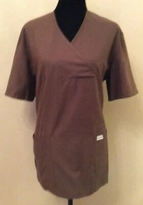 Spectrum Unisex Scrub Top Size Large Brown Short Sleeve Pockets Moisture Control - Picture 1 of 12