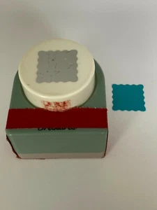 Family Treasures Papier Stanzer Überbacken Quadrat 1 1/8" Kartenherstellung Form Handwerk - Bild 1 von 6