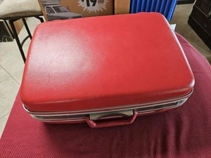 Vintage Samsonite Silhouette Hartschalenkoffer Candy Apple rot GESPERRT OHNE SCHLÜSSEL!!! - Bild 1 von 9